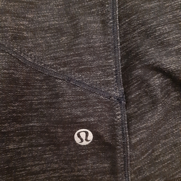 Lululemon athetic women's difine jacket sweater.sz::6.great used condition... - Picture 7 of 10